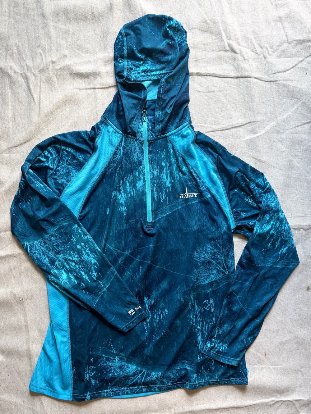 Habit x Realtree Fishing 1/4 Zip Performance Sun Hoodie Teal Camo